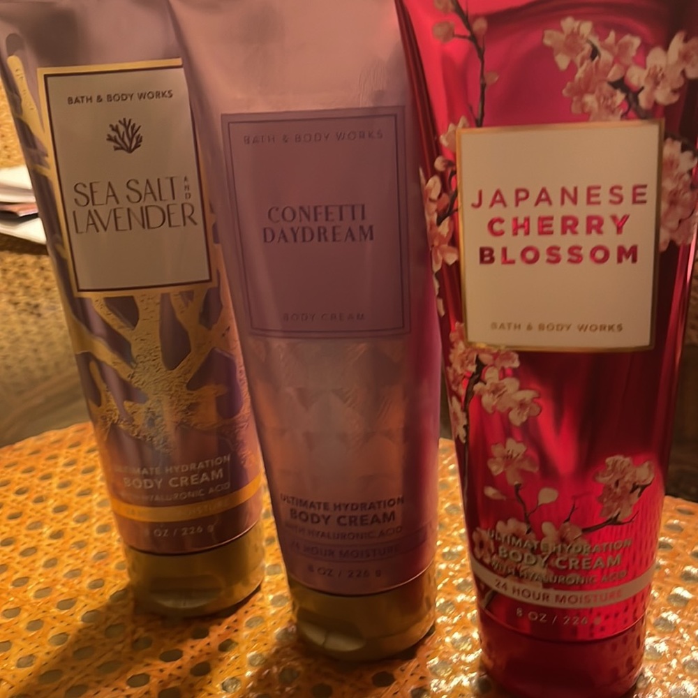Bath & Body Works body cream - Picture 2 of 2